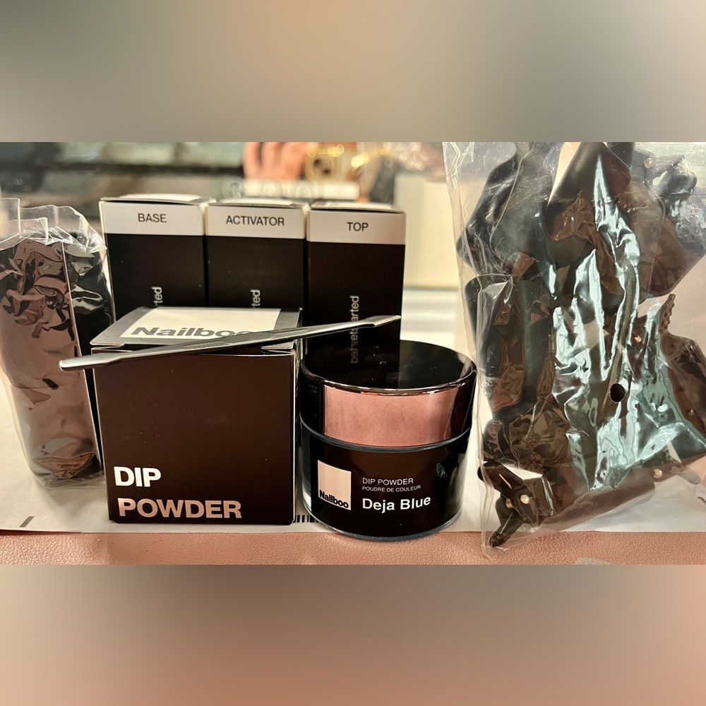 NAILBOO POWDER KIT W/POLISH